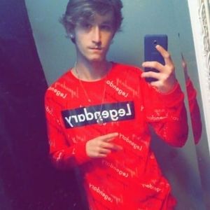 Meet your Posher, Devin